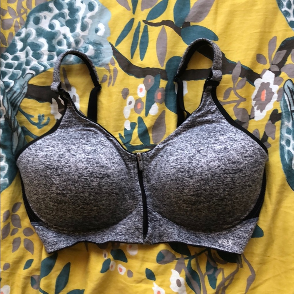Victoria’s Secret VSX sport bra